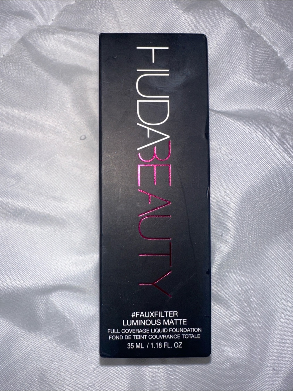 HUDA BEAUTY #FauxFilter Luminous Matte Liquid Foundation - Custard 220N